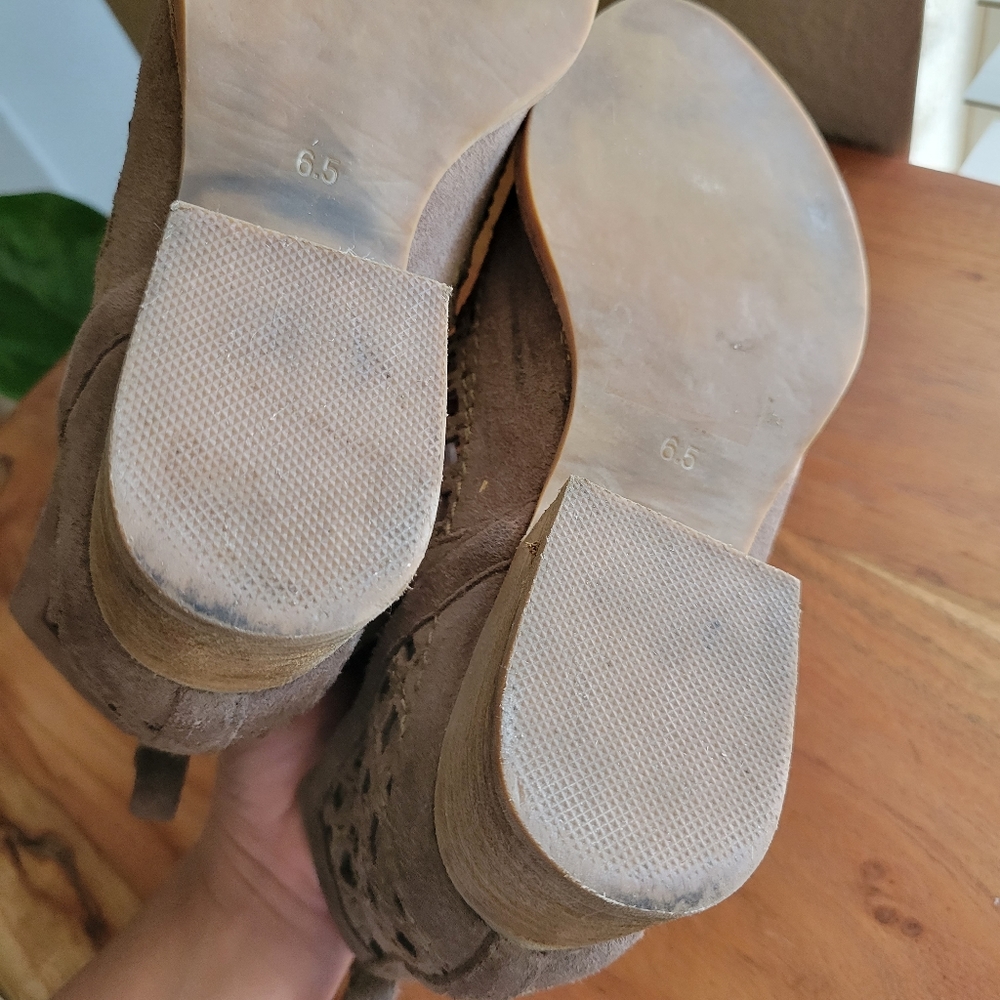 Jeffrey Campbell | Leather Booties 6.5 - Picture 8 of 8